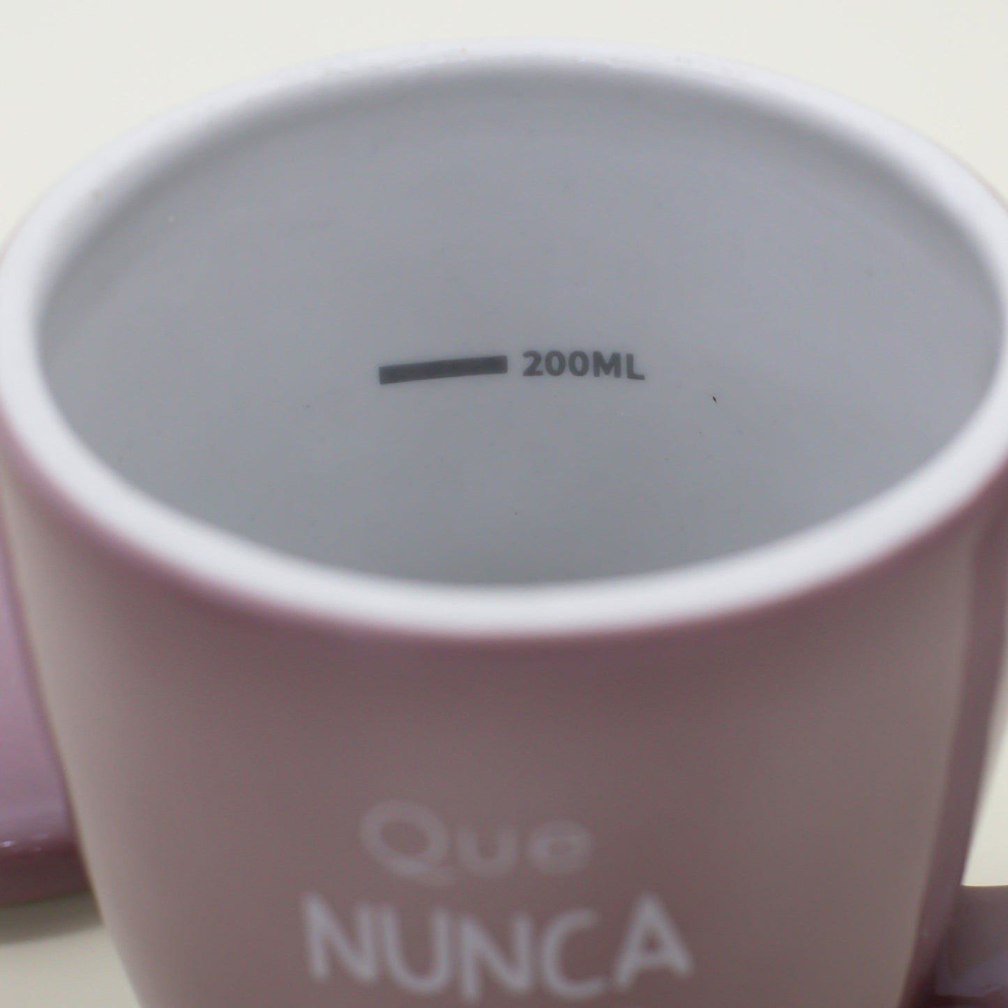 Caneca Porcelana Lílas - com Tampa - 300ml