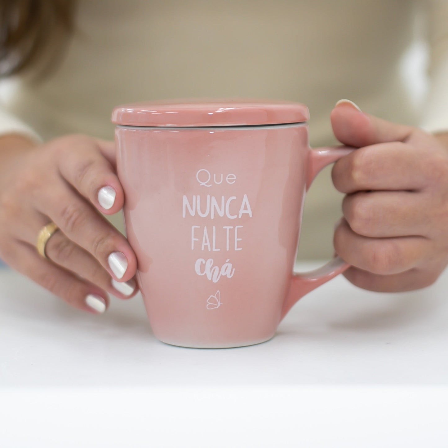 Caneca Porcelana Rosa - com Tampa - 300ml