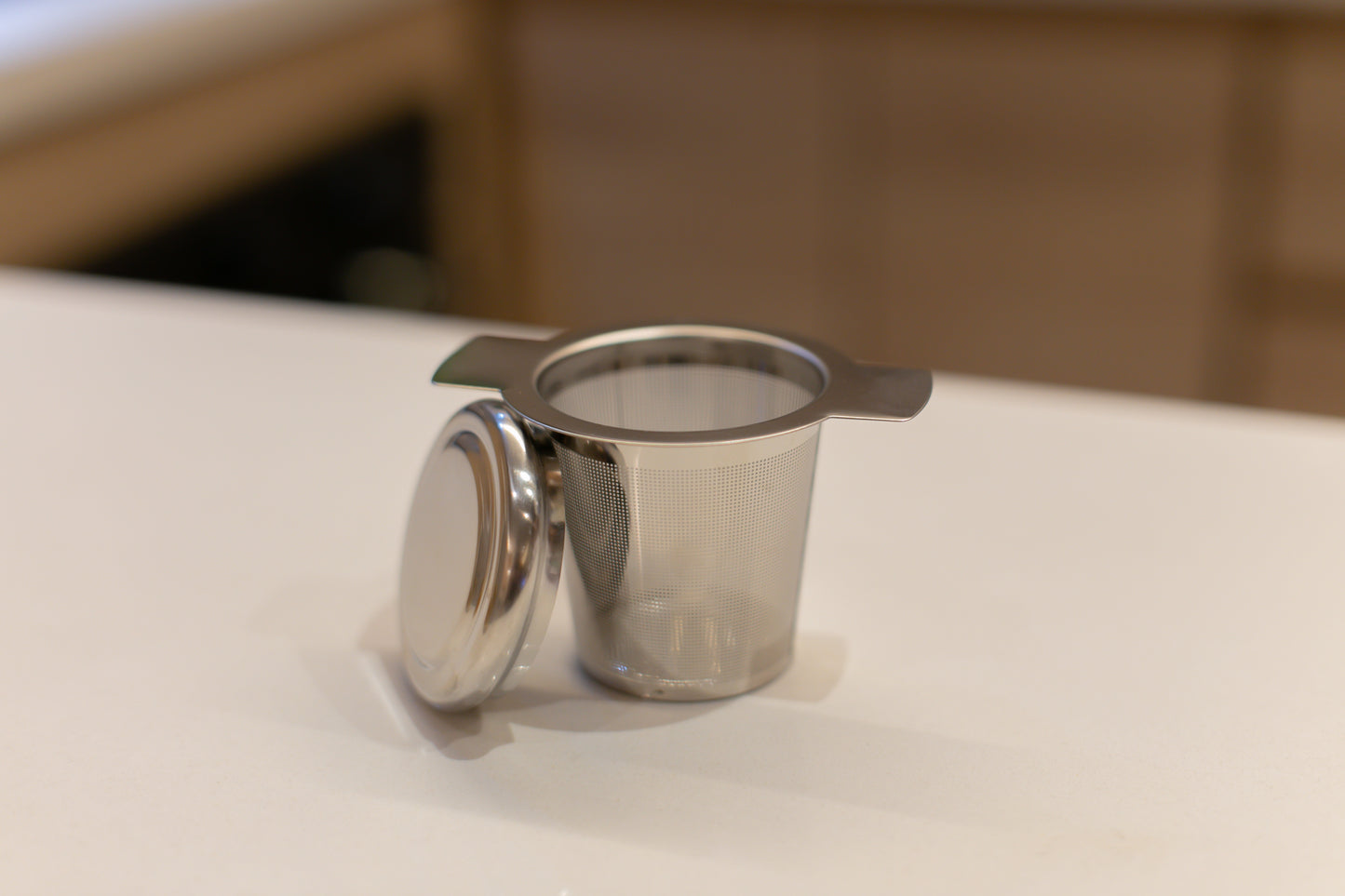 Kit com Caneca Rotina Matinal + Infusor de Chá